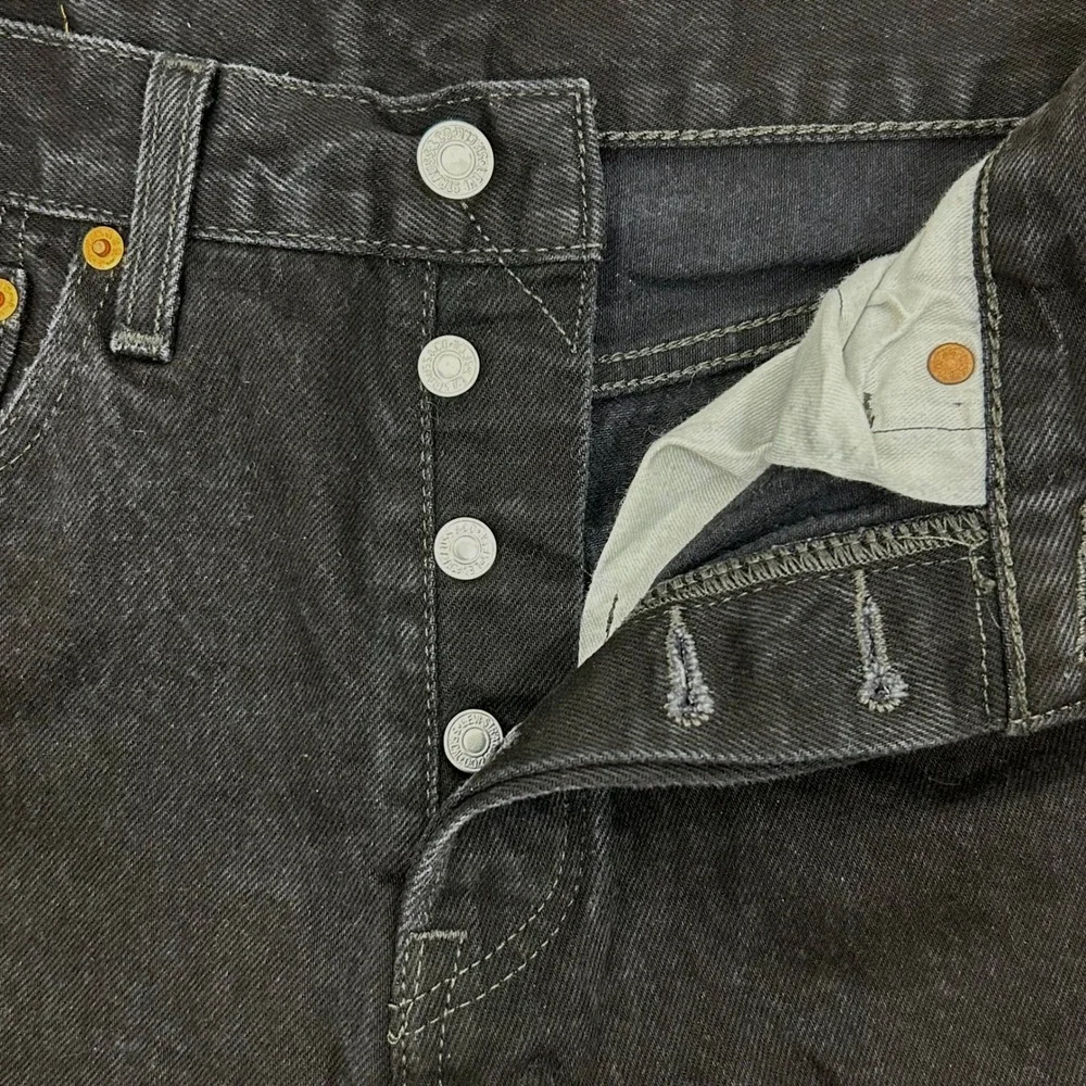 Levi's 501 Original Fit Jeans Black Straight Leg Button Fly Size 29x30